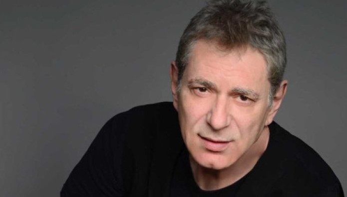 Ο Άγγελος Διονυσίου Με Την Κόρη Του Ηλέκτρα