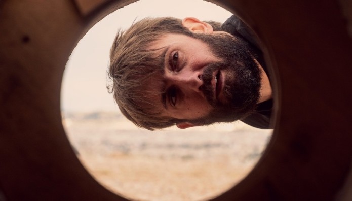 Κέννυ & Φενού: Ξεχασμένοι Σε Μία Δυστροπία