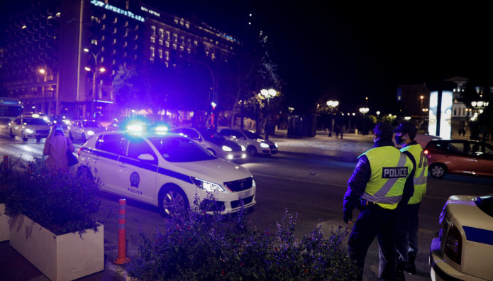 Επεισοδιακή καταδίωξη στο κέντρο της Αθήνας- Συνελήφθη 20χρονος οδηγός ΙΧ