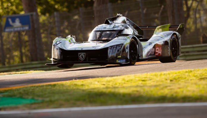 Το PEUGEOT 9X8 2024 δοκιμάστηκε στην Imola