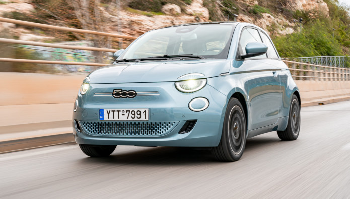 Γιατί σας συμφέρει να πάρετε τώρα Fiat 500e