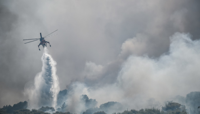 Φωτιά Τώρα Στην Κερατέα - Μήνυμα Του 112 Στους Κατοίκους