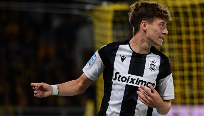 Γιάννης Κωνσταντέλιας