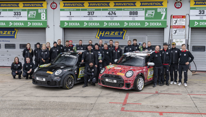 To MINI John Cooper Works στον 24ωρο αγώνα του Nürburgring 2024