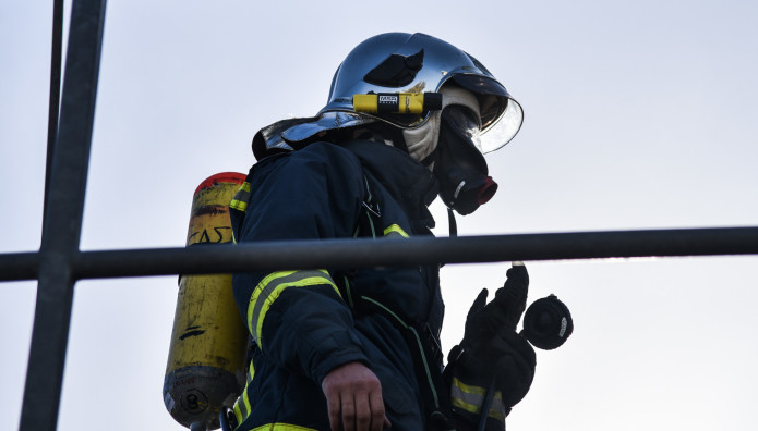Φωτιά Σε Εργοστάσιο Στη Μεταμόρφωση