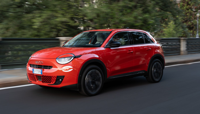 FIAT 600e: Με 28.190 ευρώ το νέο ηλεκτρικό μοντέλο
