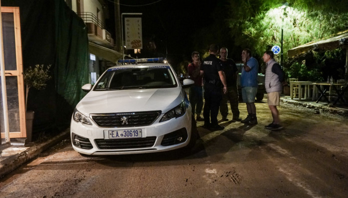 Θεσσαλονίκη: Νεκρός 28χρονος Από Επίθεση Με Μαχαίρι