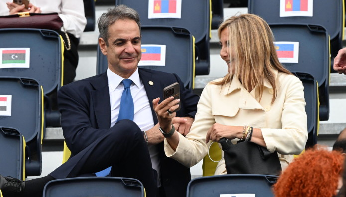 Παρίσι: Ο Μακρόν Υποδέχθηκε Μαρέβα Και Κυριάκο Μητσοτάκη