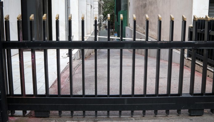 Ηλεία: Καγκελόπορτα έπεσε πάνω σε 4χρονο- Μεταφέρθηκε στο νοσοκομείο Πάτρας