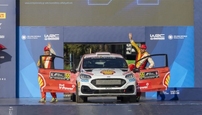 Μάνος και Κώστας Στεφανής: Τερματισμός στο Rally Acropolis