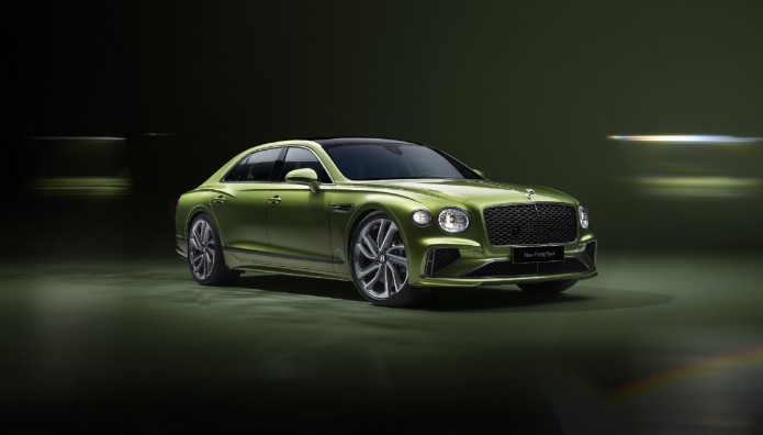 Bentley Flying Spur: Η πιο ισχυρή που κατασκευάστηκε ποτέ  
