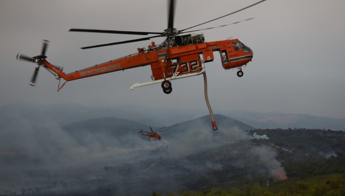 Φωτιά Τώρα Στους Αγίους Θεοδώρους Μαγνησίας