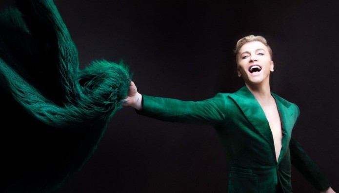 Ζαχαράτος στο Embassy Theater