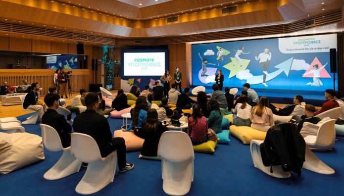 Πρόγραμμα Υποτροφιών COSMOTE 2024-2025: Δηλώσεις Συμμετοχής