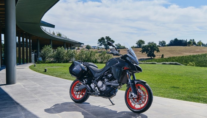 Ducati Multistrada V2 και V2S με όφελος 1.500 ευρώ