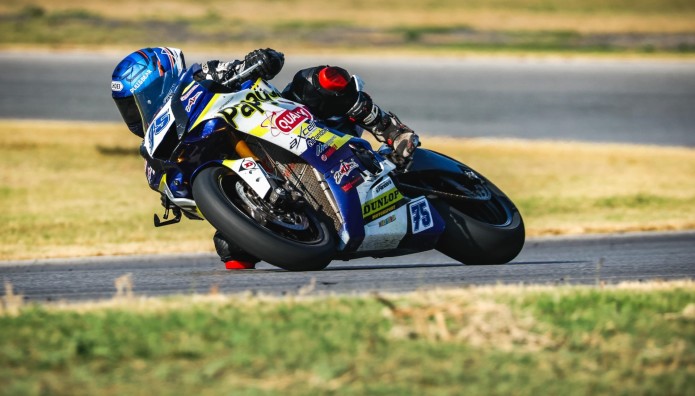 Dunlop:Γιορτάζει στην κορυφή του πρωταθλήματος BMU