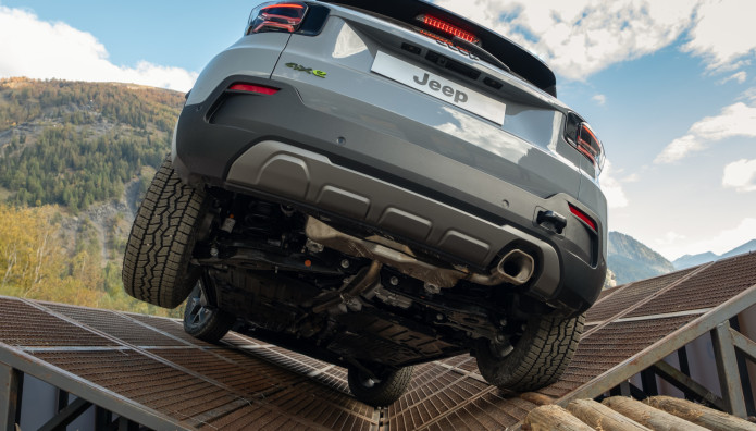 Jeep Avenger 4xe The North Face Edition: Για τα δύσκολα