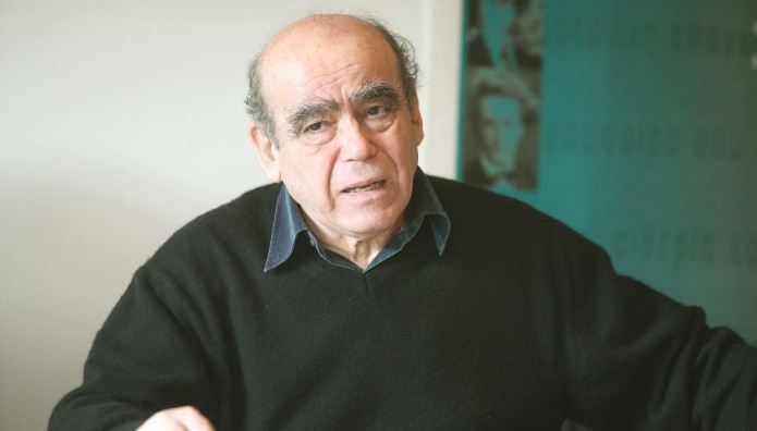 Θανάσης Βαλτινός