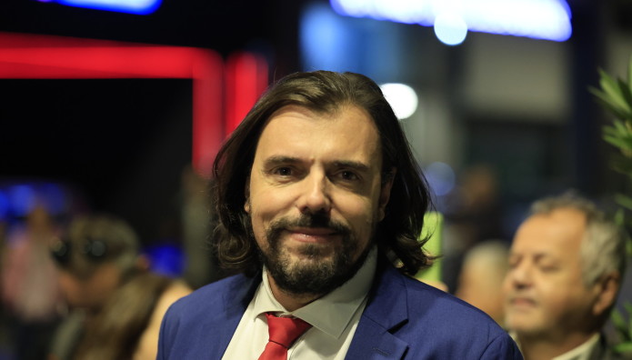 ΣΥΡΙΖΑ: Ανεξάρτητος Κι Επίσημα Ο Πέτρος Παππάς