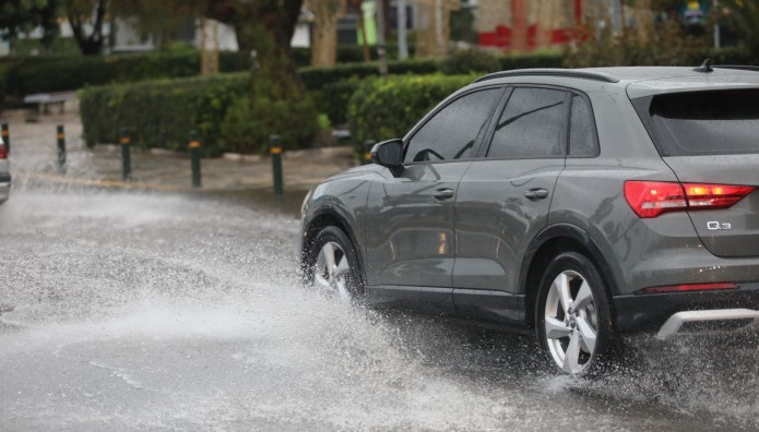 κακοκαιρία βροχή