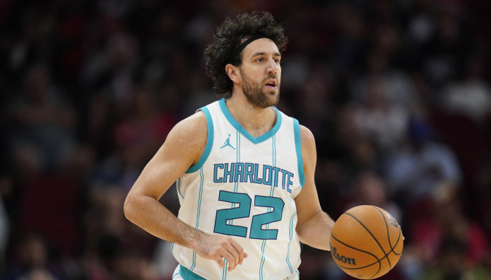 Ολυμπιακός και ΠΑΟ για Μίσιτς