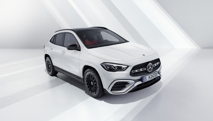 Mercedes GLA 250e: Η νέα τιμή - έκπληξη