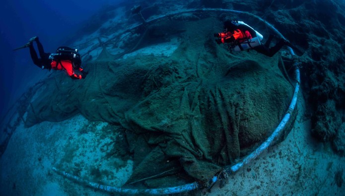 Η Hyundai καθαρίζει την θάλασσα