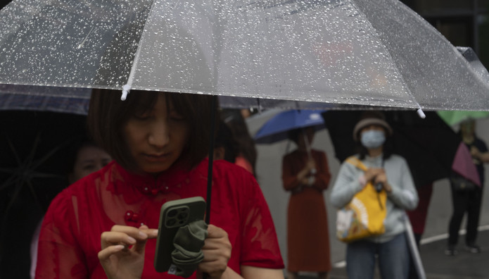 Ισόβια Σε Έφηβο Που Σκότωσε Συμμαθητή Του Με Φτυάρι