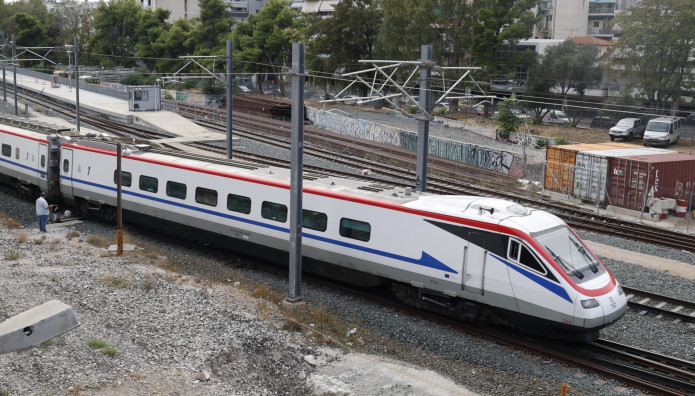 Παράνομη Η Στάση Εργασίας Σε Τρένα Και Προαστιακό