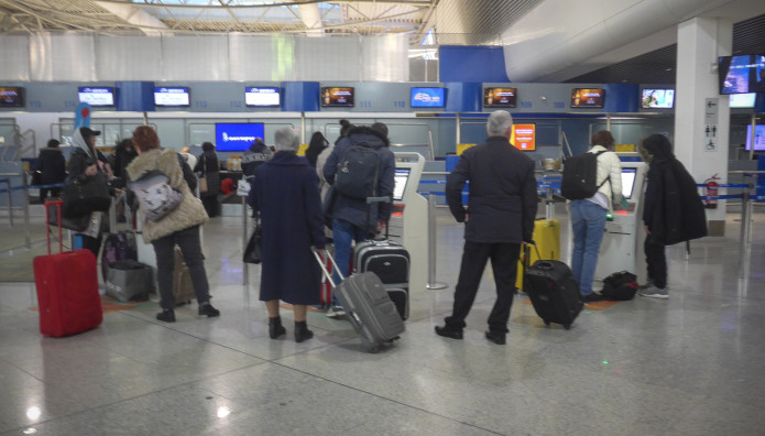 Ελ. Βενιζέλος: Σύλληψη 2 Γυναικών Για Κλοπή Αποσκευών