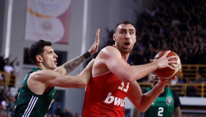 Μιλουτίνοφ