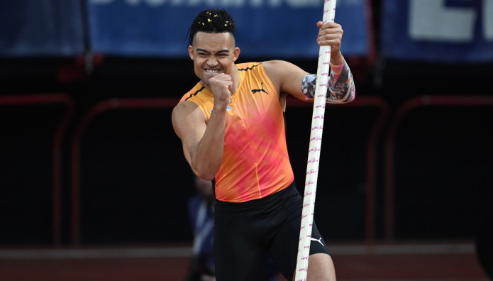 Εμμανουήλ Καραλής: Νέο Πανελλήνιο Ρεκόρ Με 6.02