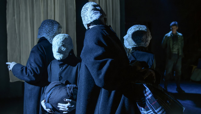 Η Λέξη Πρόοδος Στο Στόμα Της Μητέρας Μου Ηχούσε Πολύ Φάλτσα