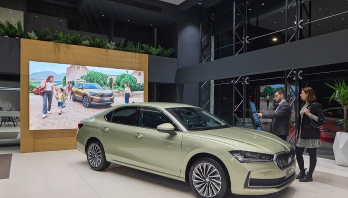 Η Karenta μεγαλώνει και γίνεται ψηφιακή