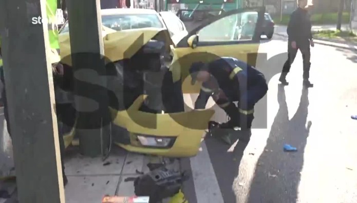 Τροχαίο Πειραιώς Με Ταξί - Νεκρός Ο Οδηγός