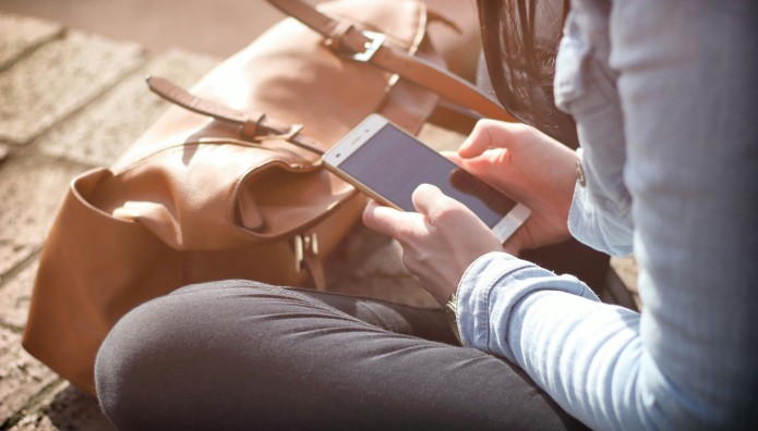 Κύπρος: Έχασε 1,2 Εκατομμύρια Ευρώ Σε Τηλεφωνική Απάτη