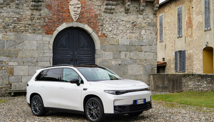 Leapmotor C10: Με νέα τιμή από 27.973 ευρώ