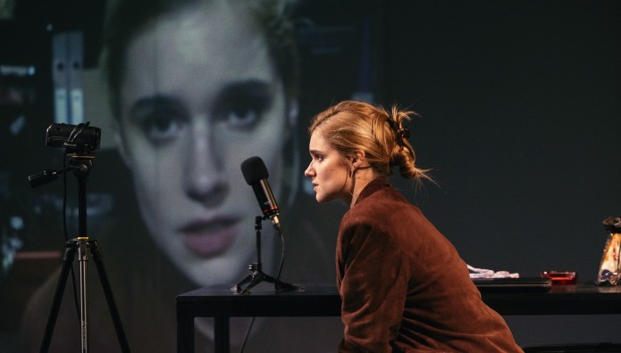 «Girls & Boys» Στο Θέατρο Βασιλάκου - Μαριάννα Τόλη