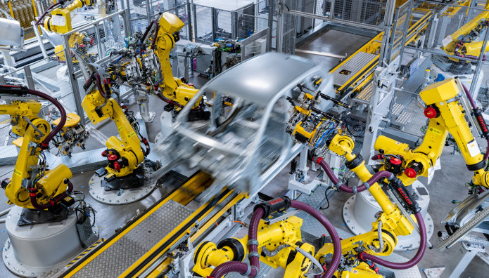 BMW: Κάθε πόσα δευτερόλπτα βγαίνει ένα αυτοκίνητο