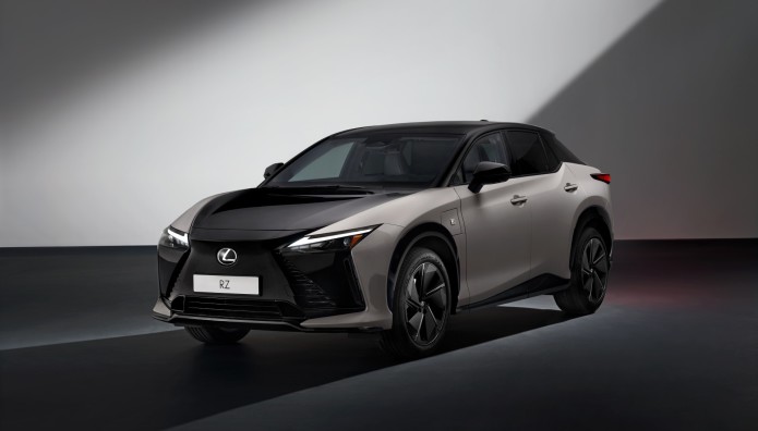 Lexus RZ: Πότε έρχεται το νέο μοντέλο