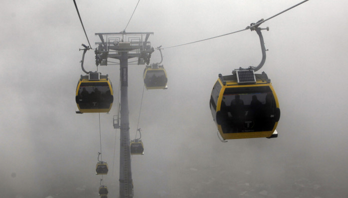 πτώση καμπίνας τελεφερίκ στη Νάπολη