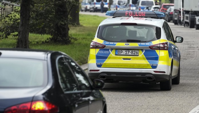 Γερμανία: Αστυνομικός Πυροβόλησε Θανάσιμα 21χρονο