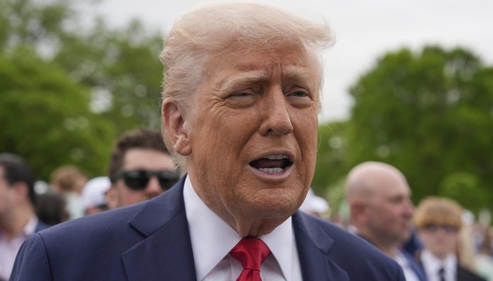 Tραμπ: Οι 10 Στιγμές Που Έφεραν Παγκόσμια Φρενίτιδα