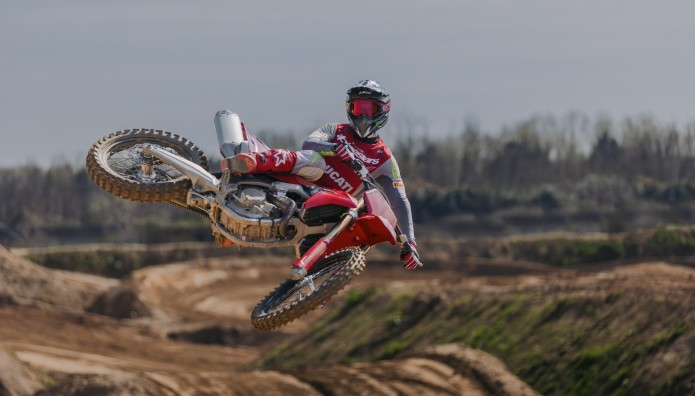 Ducati Desmo450 MX: Η απόδοση του μοναδικού κινητήρα της