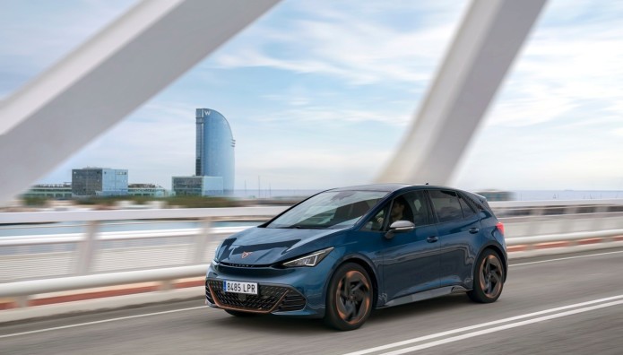 CUPRA BORN: Δείτε τις νέες ελκυστικές τιμές