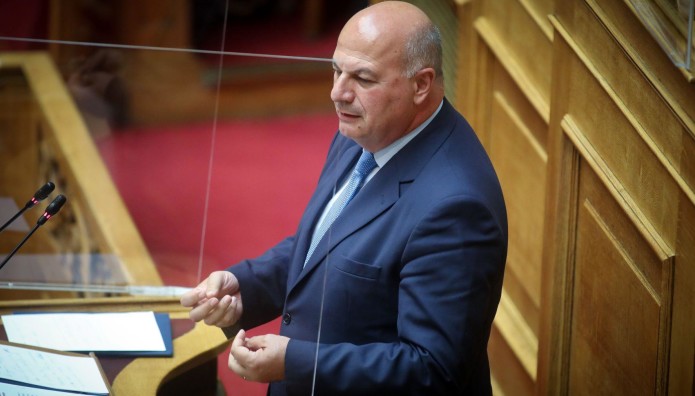 Kώστας Τσιάρας