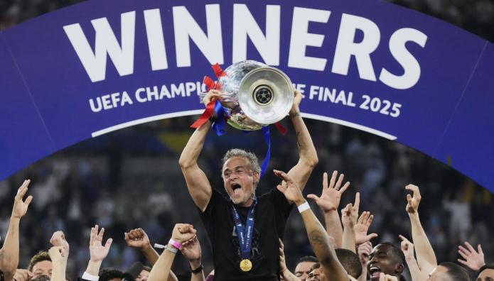 Παρί Σεν Ζερμέν: Τι έγραφε το t-shirt του Λουίς Ενρίκε για την κόρη του