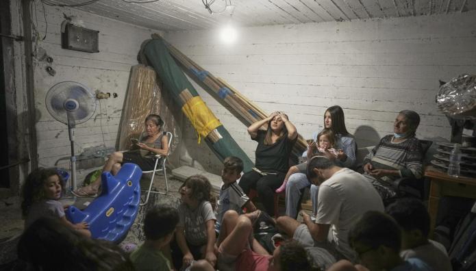 Μέση Ανατολή: Μπαράζ Πυραυλικών Επιθέσεων Σε Ιράν - Ισραήλ