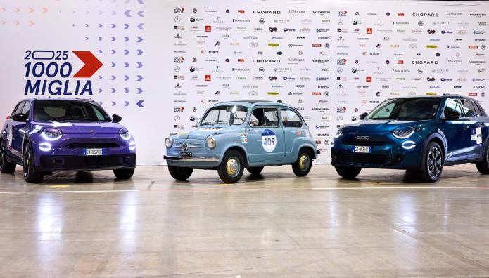 FIAT 600: Κλείνει 70 χρόνια όπως του αρμόζει
