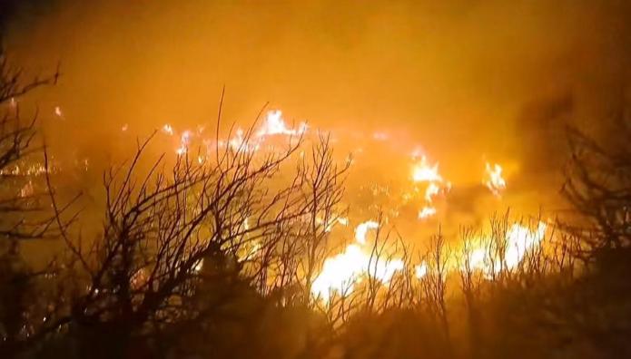 Φωτιά Τώρα Στην Κρήτη - Εστάλη Μήνυμα Από Το 112